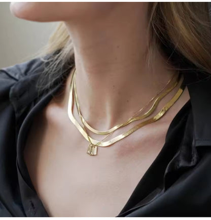 The Someone Initial Necklace with Diamond